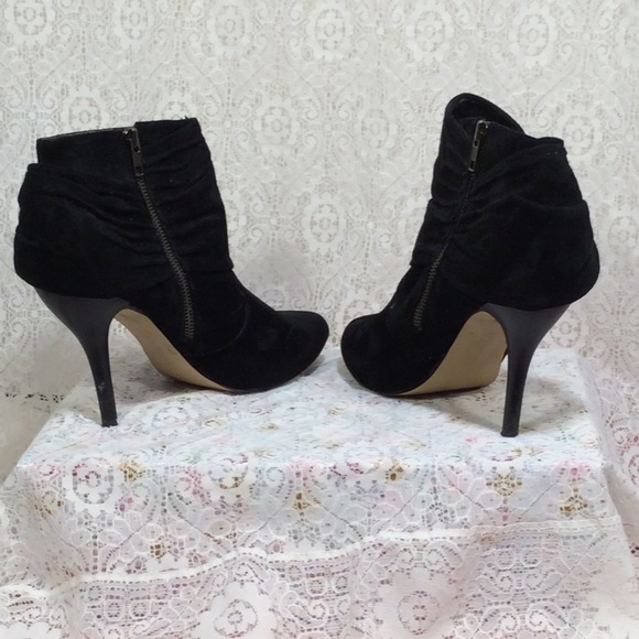 Suede Bow-Knot Ankle Boots - Picture 4 of 8